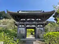観音寺の山門・神門