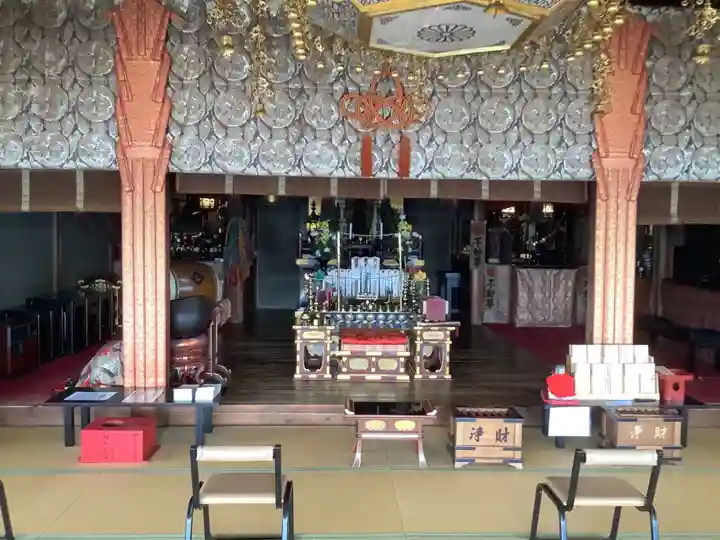 長福寺の本殿・本堂