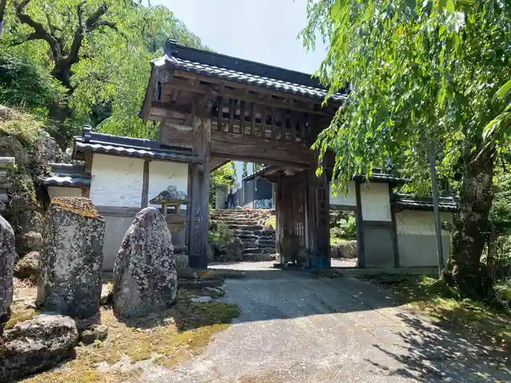 法向寺(山梨県)