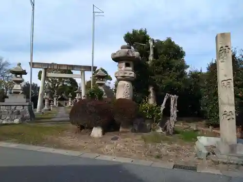 神明社（三丸渕寺東）のその他建物