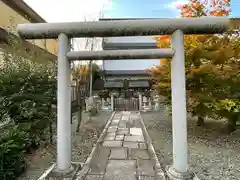 梅宮大社の鳥居