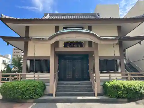 竜門寺の本殿・本堂