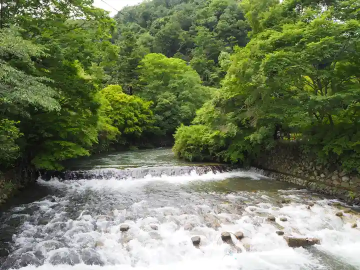 光明寺瑠璃光院の周辺