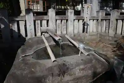 八剣神社の手水舎