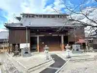 閑翁寺の本殿・本堂