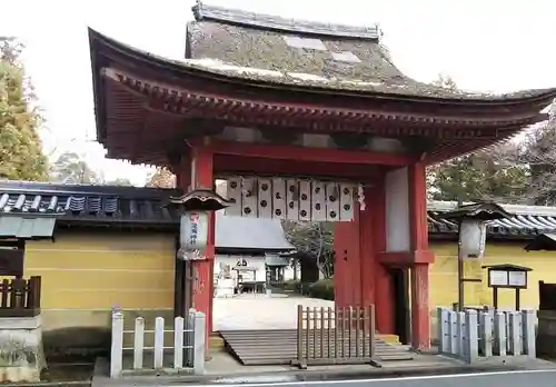 豊満神社の山門・神門