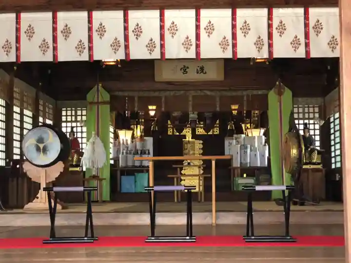 荒井神社の本殿・本堂