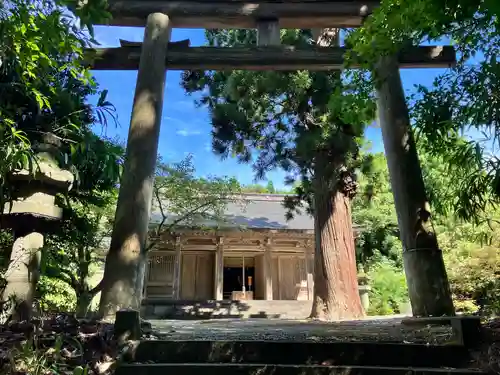 鳥海山大物忌神社吹浦口ノ宮(山形県)