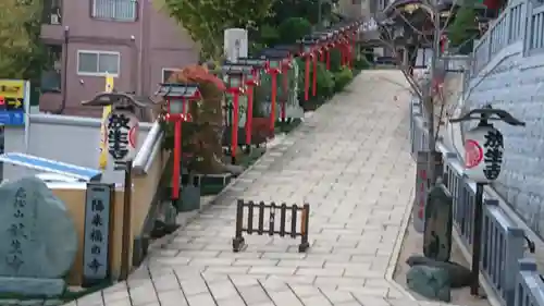 穴八幡宮(東京都)