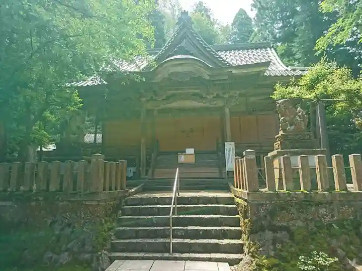 佐々牟志神社の本殿・本堂
