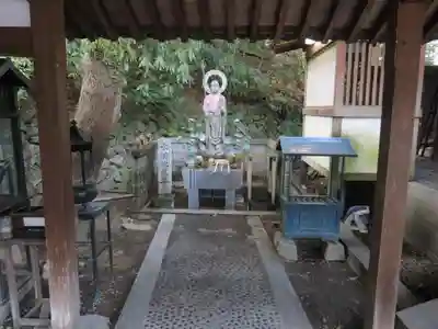 宝山寺の手水舎