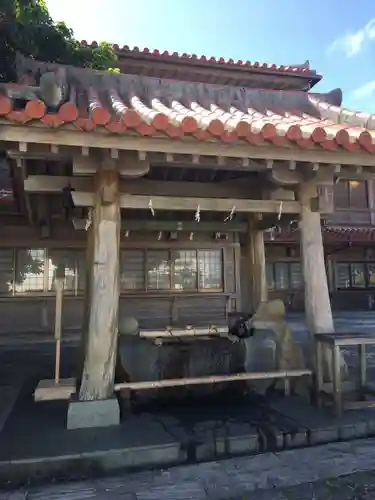 普天満宮の手水舎