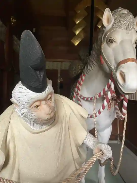 寒川神社の{uncategorized: "未分類", other: "その他", undefined: "問題あり", building: "その他建物", grave: "お墓", sacred_gate: "鳥居", guardian: "狛犬", statue: "像", buddha: "仏像", history: "歴史", nature: "自然", garden: "庭園", animal: "動物", pagoda: "塔", temizu: "手水舎", mountain_gate: "山門・神門", sanctuary: "本殿・本堂", subordinate: "末社・摂社", art: "芸術", scenery: "景色", jizo: "地蔵", ema: "絵馬", goshuin: "御朱印", omikuji: "おみくじ", items: "授与品その他", amulet: "お守り", goshuincho: "御朱印帳", eats: "食事", festival: "お祭り", votive_dance: "神楽", shichigosan: "七五三参", wedding: "結婚式", experience: "体験その他", initially: "初詣", around: "周辺", anti_infection: "感染症対策"}