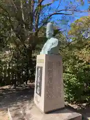 姫路神社の像