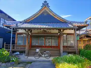 唯願寺の本殿・本堂