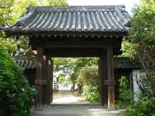 大依羅神社の山門