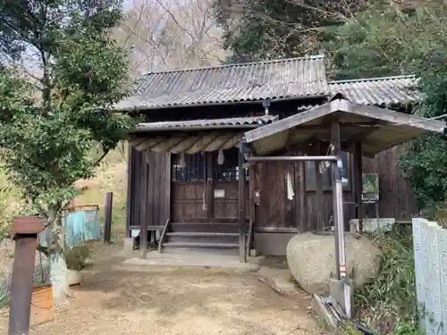 石鎚神社の本殿