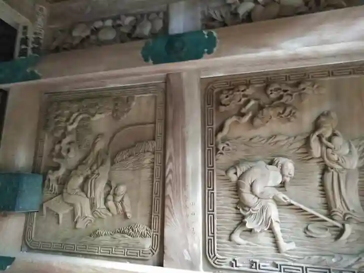 柞原八幡宮の芸術