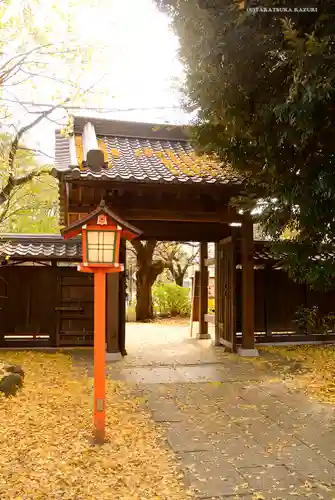 明王院（満願寺別院）の山門・神門