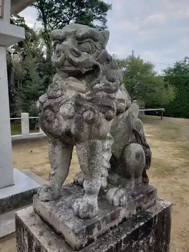 住吉神社の狛犬