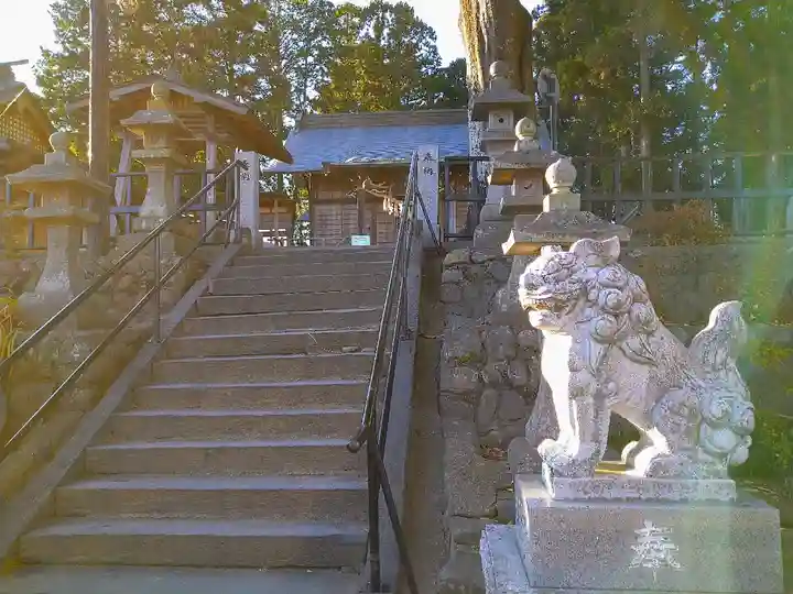 多賀神社の狛犬