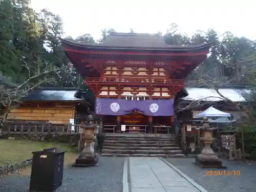丹生都比売神社の本殿・本堂