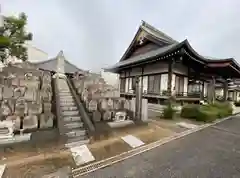 明王院の建物その他