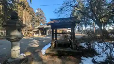 磯山神社の{uncategorized: "未分類", other: "その他", undefined: "問題あり", building: "その他建物", grave: "お墓", sacred_gate: "鳥居", guardian: "狛犬", statue: "像", buddha: "仏像", history: "歴史", nature: "自然", garden: "庭園", animal: "動物", pagoda: "塔", temizu: "手水舎", mountain_gate: "山門・神門", sanctuary: "本殿・本堂", subordinate: "末社・摂社", art: "芸術", scenery: "景色", jizo: "地蔵", ema: "絵馬", goshuin: "御朱印", omikuji: "おみくじ", items: "授与品その他", amulet: "お守り", goshuincho: "御朱印帳", eats: "食事", festival: "お祭り", votive_dance: "神楽", shichigosan: "七五三参", wedding: "結婚式", experience: "体験その他", initially: "初詣", around: "周辺", anti_infection: "感染症対策"}