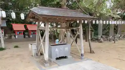 手子后神社の手水舎