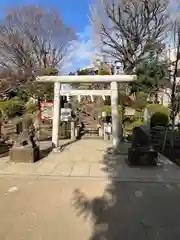 鳩森八幡神社の鳥居