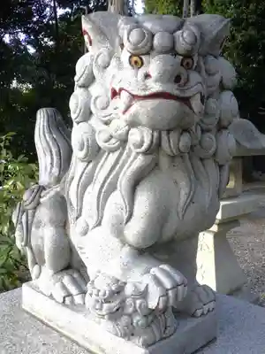 白山神社（小幡）の狛犬