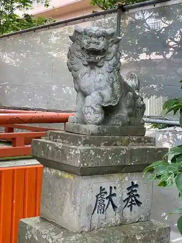 三吉神社の狛犬