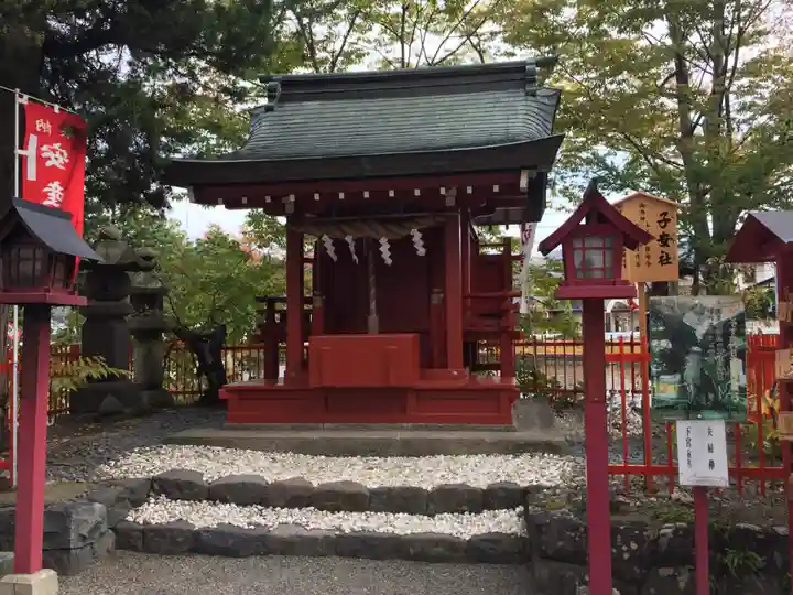 生島足島神社の末社・摂社
