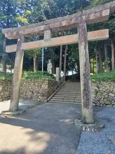 草薙神社の鳥居