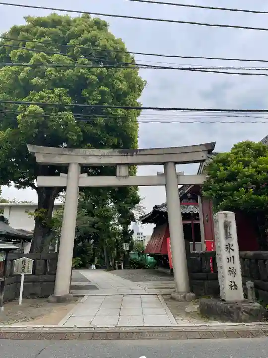 麻布氷川神社の鳥居