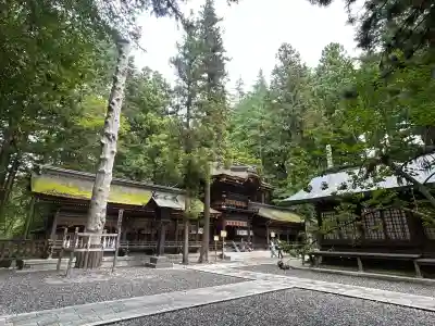 諏訪大社下社春宮(長野県)