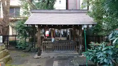 新橋鹽竃神社の本殿・本堂