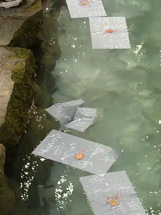 八重垣神社の{uncategorized: "未分類", other: "その他", undefined: "問題あり", building: "その他建物", grave: "お墓", sacred_gate: "鳥居", guardian: "狛犬", statue: "像", buddha: "仏像", history: "歴史", nature: "自然", garden: "庭園", animal: "動物", pagoda: "塔", temizu: "手水舎", mountain_gate: "山門・神門", sanctuary: "本殿・本堂", subordinate: "末社・摂社", art: "芸術", scenery: "景色", jizo: "地蔵", ema: "絵馬", goshuin: "御朱印", omikuji: "おみくじ", items: "授与品その他", amulet: "お守り", goshuincho: "御朱印帳", eats: "食事", festival: "お祭り", votive_dance: "神楽", shichigosan: "七五三参", wedding: "結婚式", experience: "体験その他", initially: "初詣", around: "周辺", anti_infection: "感染症対策"}