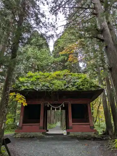 戸隠神社奥社の山門・神門