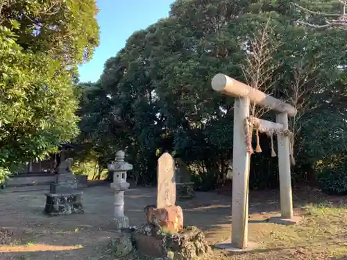 千草川神社の鳥居