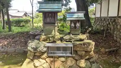 白山社(羽黒南郷)の末社・摂社