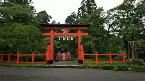 丹生都比売神社の鳥居