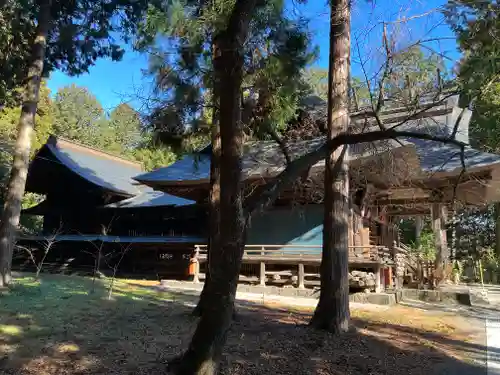 冨士御室浅間神社の本殿