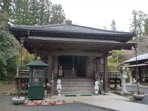 法泉寺の本殿