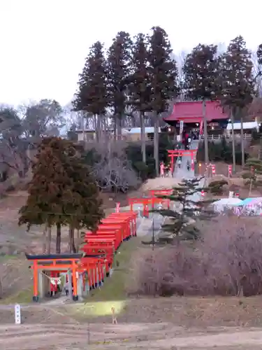 高屋敷稲荷神社の建物その他