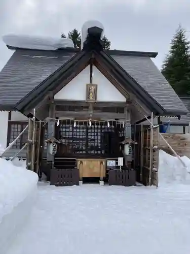 八甲田神社の本殿