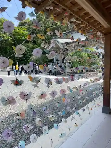 武雄神社の{uncategorized: "未分類", other: "その他", undefined: "問題あり", building: "その他建物", grave: "お墓", sacred_gate: "鳥居", guardian: "狛犬", statue: "像", buddha: "仏像", history: "歴史", nature: "自然", garden: "庭園", animal: "動物", pagoda: "塔", temizu: "手水舎", mountain_gate: "山門・神門", sanctuary: "本殿・本堂", subordinate: "末社・摂社", art: "芸術", scenery: "景色", jizo: "地蔵", ema: "絵馬", goshuin: "御朱印", omikuji: "おみくじ", items: "授与品その他", amulet: "お守り", goshuincho: "御朱印帳", eats: "食事", festival: "お祭り", votive_dance: "神楽", shichigosan: "七五三参", wedding: "結婚式", experience: "体験その他", initially: "初詣", around: "周辺", anti_infection: "感染症対策"}