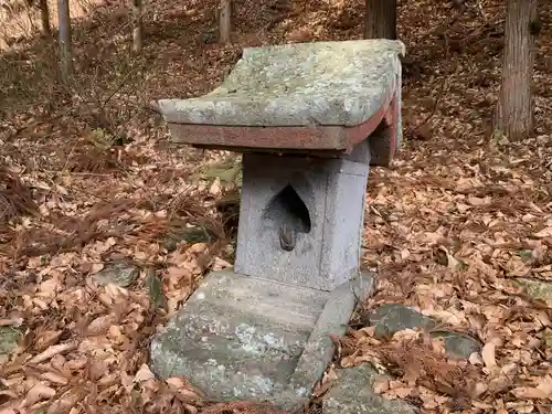 安智羅神社(松尾古城跡)の末社