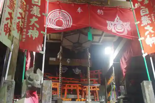 白瀧社の本殿・本堂