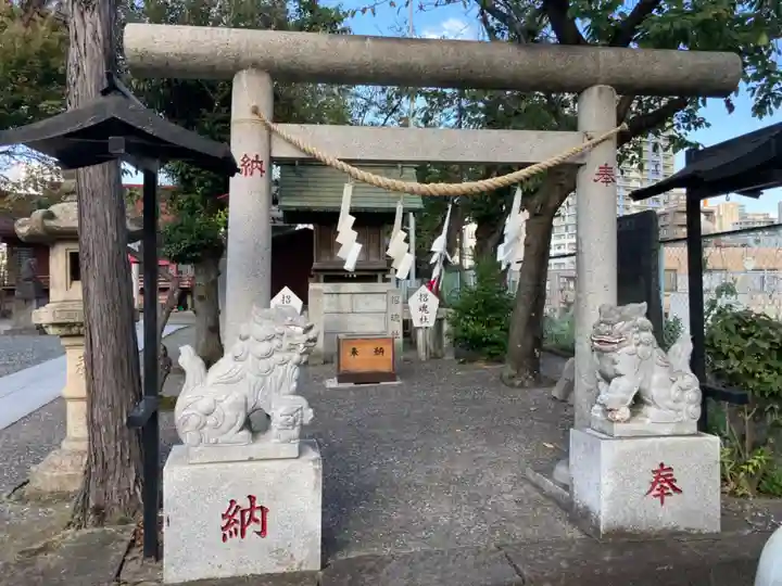 (芝生)浅間神社の末社・摂社